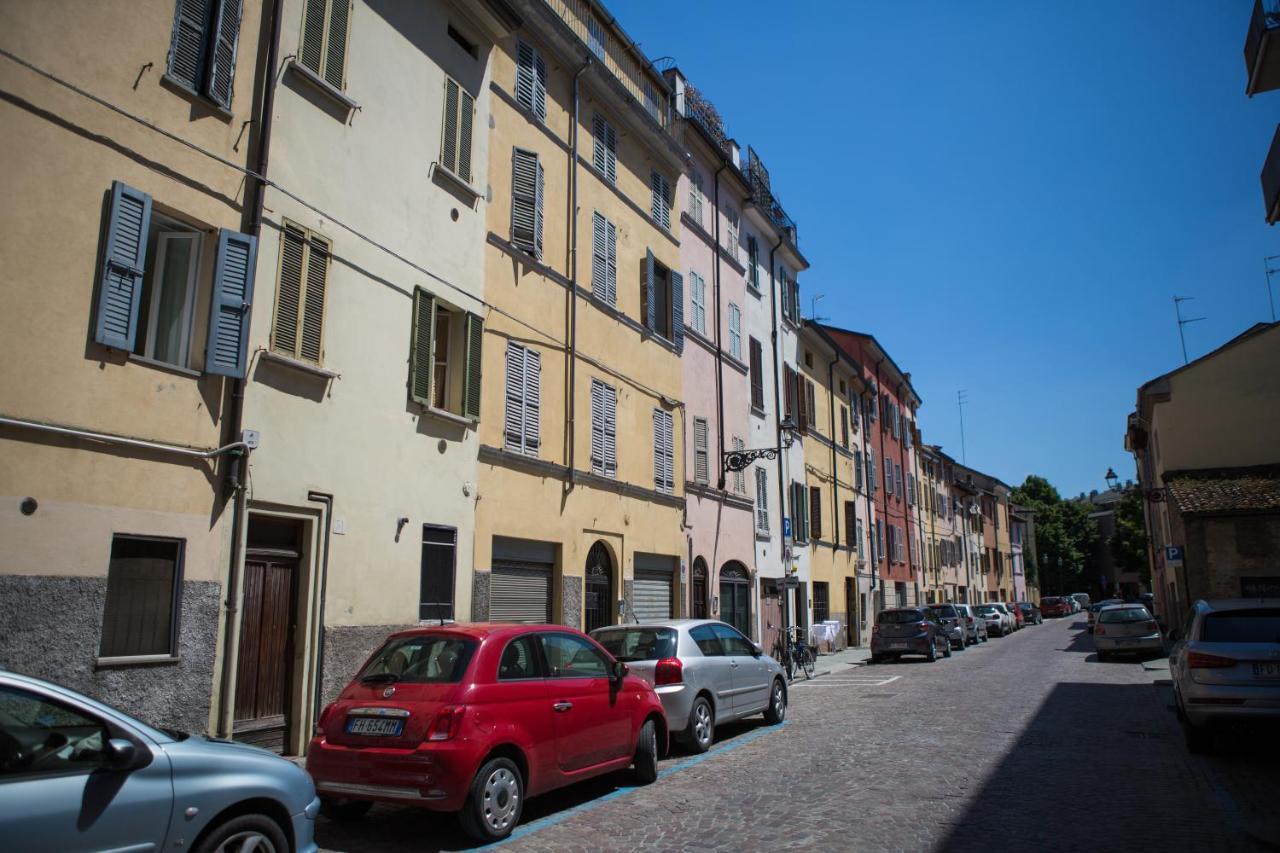 Centro Storico Oltretorrente Apartment Parma Exterior photo